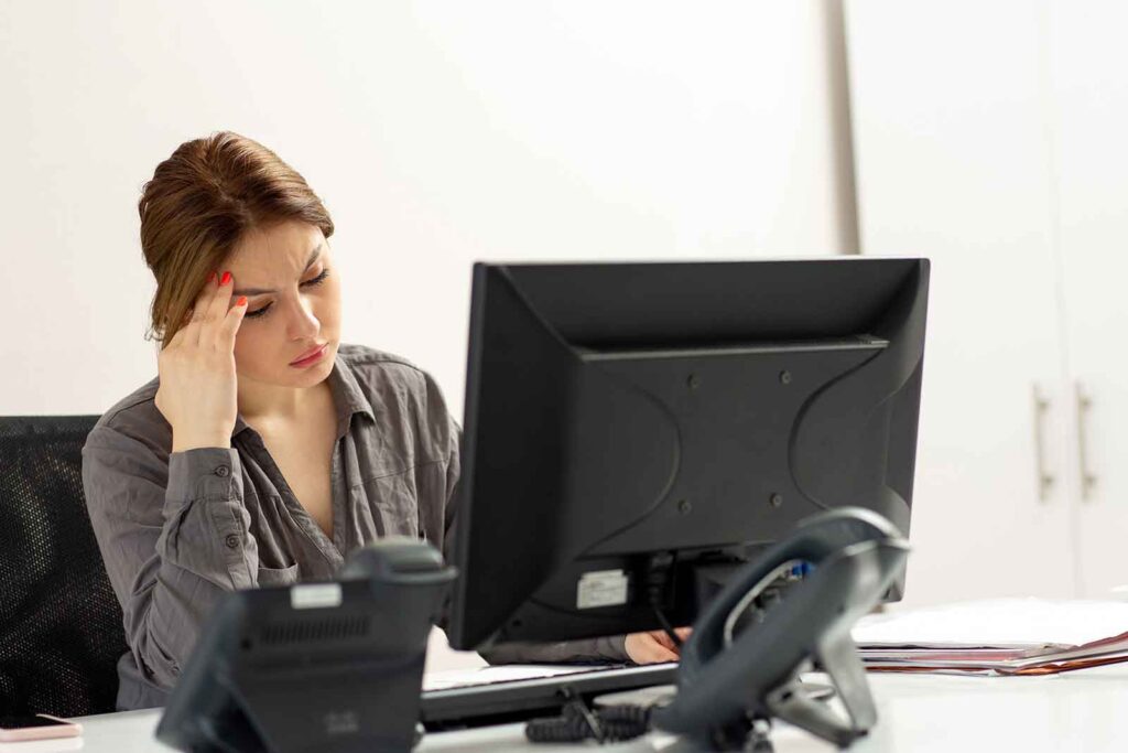 Demotivation as a promoter of the loss of work productivity