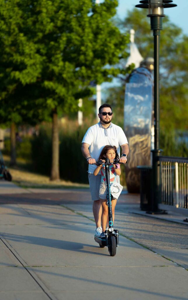 Electric Scooters, From Children's Toys to Urban Dangers 1 Electric Scooters, From Children's Toys to Urban Dangers el patinete eléctrico